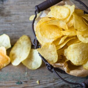 CRISPS, SEEDS & SALTY BISCUITS